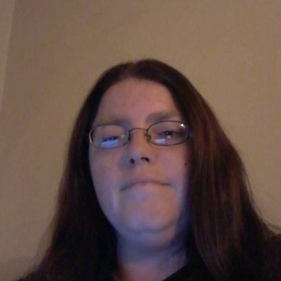 Meet your Posher, Tracy - Picture 1 of 1